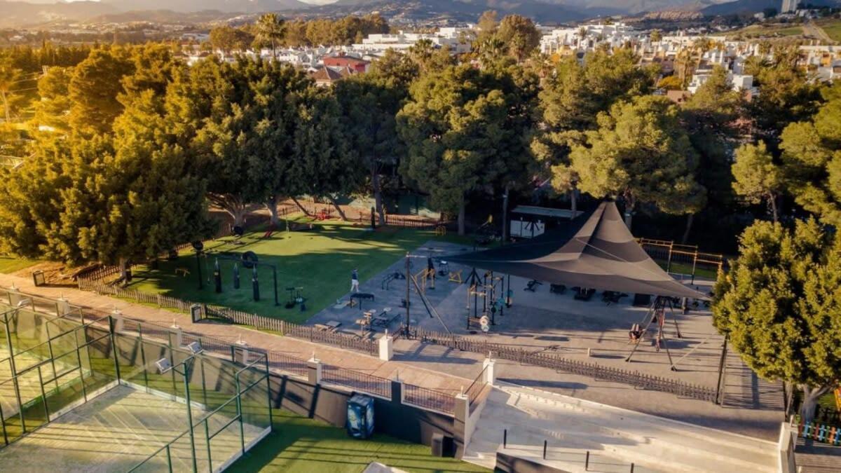 Appartamento Spacious Gym Paddel Club Wifi Park